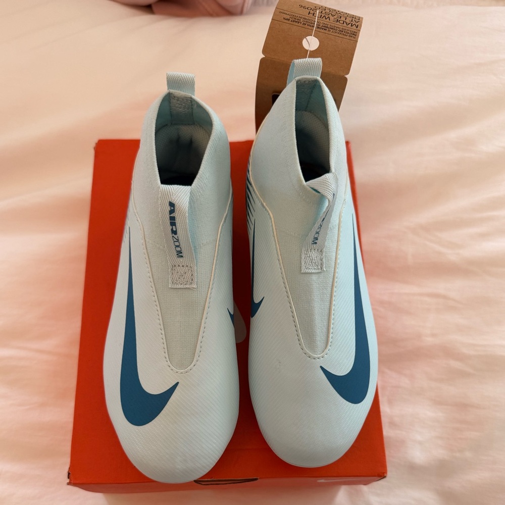 Nike Junior Zoom Superfly 10 Academy FG Soccer Cleats